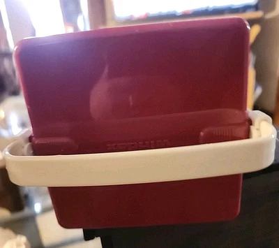 Windax Pique-nique Plastic Portable Picnic Lunch Box & Handle Bento Stacking Red - Image 1 of 4