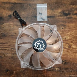 Thermaltake Level 10 GT Snow Edition 200mm TT-2030 Top Abluftventilator 3-polig - Bild 1 von 7