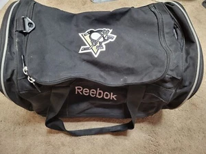 PITTSBURGH PENGUINS Reebok Team Issued Used Player / Coach Duffle Bag - Picture 1 of 7