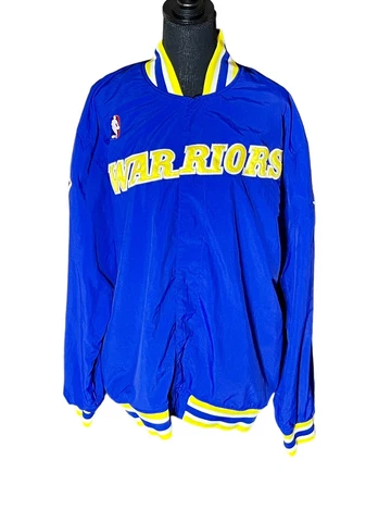 Mitchell & Ness Warrior Basketball Button Jacket XL | Hardwood Classics Cover