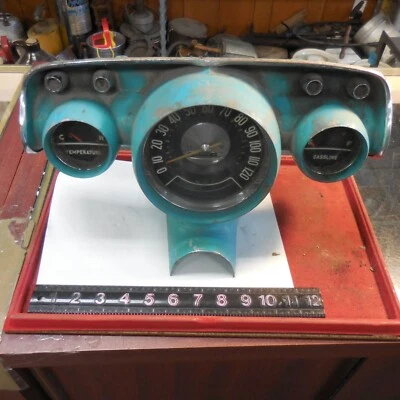 1957 CHEVROLET BELAIR NOMAD PAINEL DE INSTRUMENTOS MEDIDOR VELOCÍMETRO 1584733 - Imagem 1 de 4