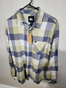¡NUEVO CON ETIQUETAS! Quiksilver Manga Larga Botón, Mediano - Imagen 1 de 3
