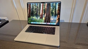 Apple MacBook Pro 16" 2023 - Chip M3 Pro 12 CPU/18 GPU - 36GB - 1TB - A2991 - Foto 1 di 6