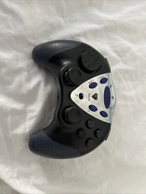 Intec Wireless PlayStation 2 Controller Vintage Rechargeable - Image 1 of 4