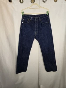 Levi's 501 dunkelblaue Herrenjeans Größe 32 x 30 - Bild 1 von 6