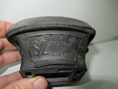 Genuine Mercedes W380SL/560SL Right Side  Motor Mount. 1072412213, read notes. - Image 1 of 4