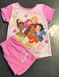 Pigiama Disney Princess 2 pezzi XS (4/5) PJS NUOVO CON ETICHETTE Cenerentola Tiana Moana Raperonzolo - Foto 1 di 5