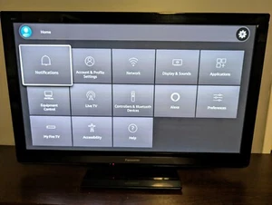 42" PANASONIC PLASMA TV TC-P42S30 - Picture 1 of 6