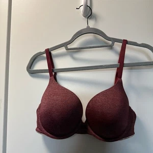 Sujetador Victorias Secret Acolchado Cobertura Perfecta Rojo Granate Tinte Espacial 34D - Imagen 1 de 4