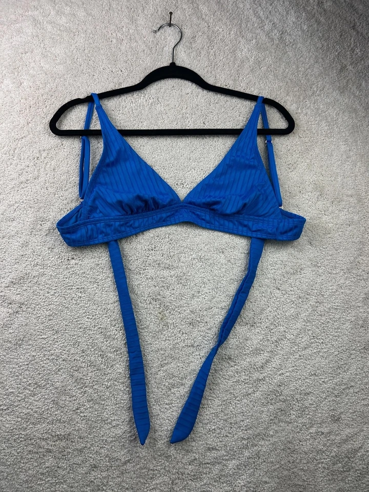 Top de bikini No Boundaries para mujer medio azul a rayas triángulo natación corbata ajustable Foto 1 de 4