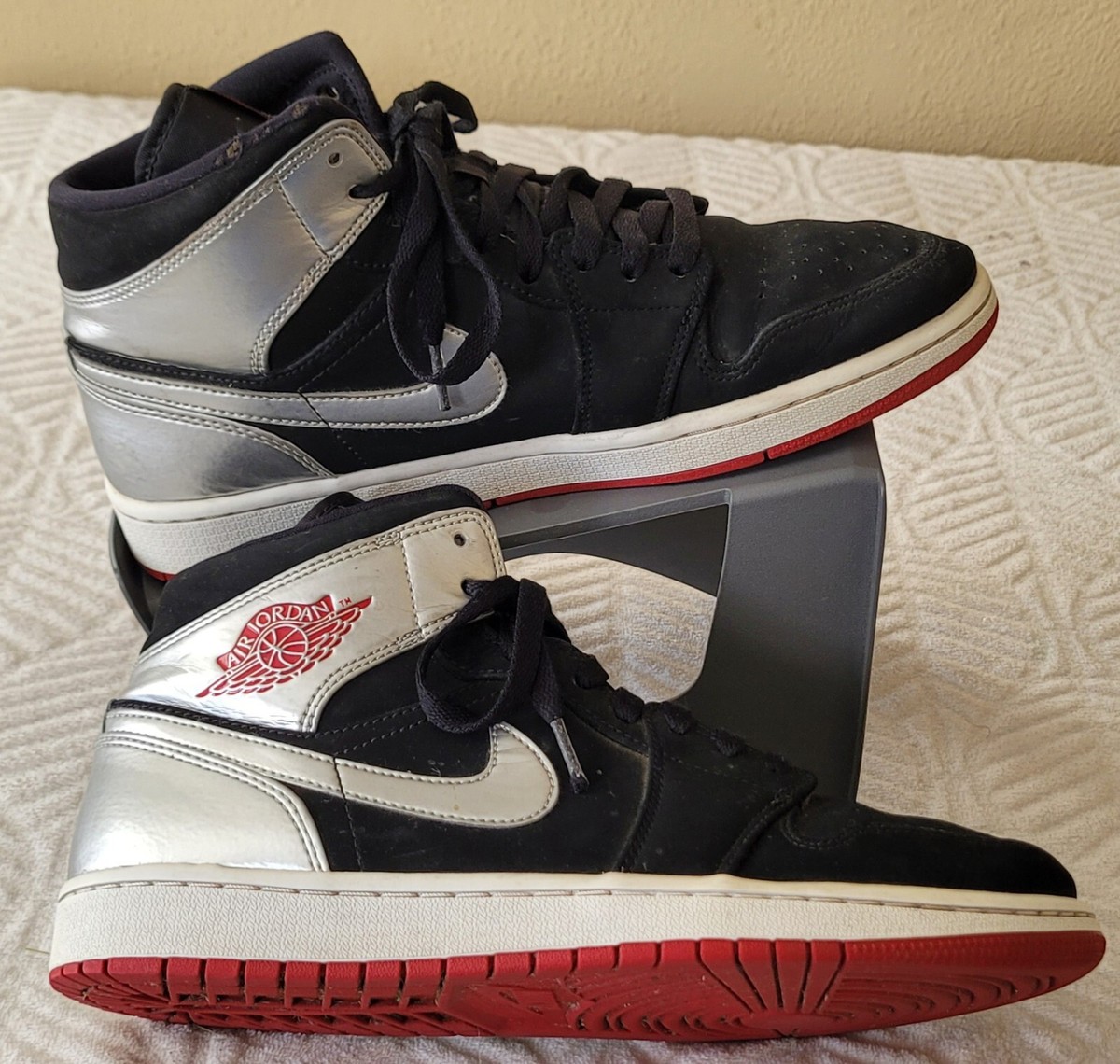 Jordan 1 Mid Johnny Kilroy for Sale | Authenticity Jordan 1 Mid Johnny Kilroy for Sale | Authenticity
