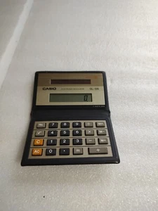 Vintage Casio Calculator Model SL-88 Solar Cell Folds into Pocket Case - Picture 1 of 3