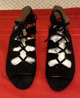 Espléndidas sandalias de gladiador de encaje envolventes al tobillo Janelle negras de gamuza talla 6M para mujer  Foto 1 de 4