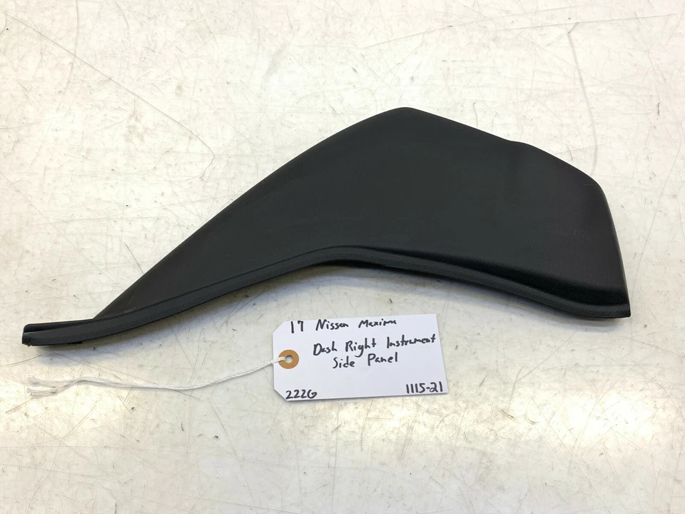 16 17 18 NISSAN MAXIMA TABLERO DERECHO INSTRUMENTO PANEL LATERAL OEM 68420-4RA0A Foto 1 de 4