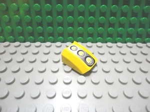 Lego 1 Yellow 2x2 printed sloped brick block with 3 circles - Picture 1 of 1
