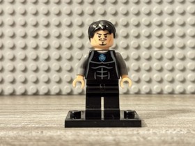 LEGO Marvel Super Heroes: Tony Stark Gray Jumpsuit Minifigure From 76007 sh0069