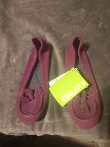 Crocs Womens Lina Suede Classic Comfort Loafer Shoes, Plum Womens Size 7.5 - Picture 1 of 3