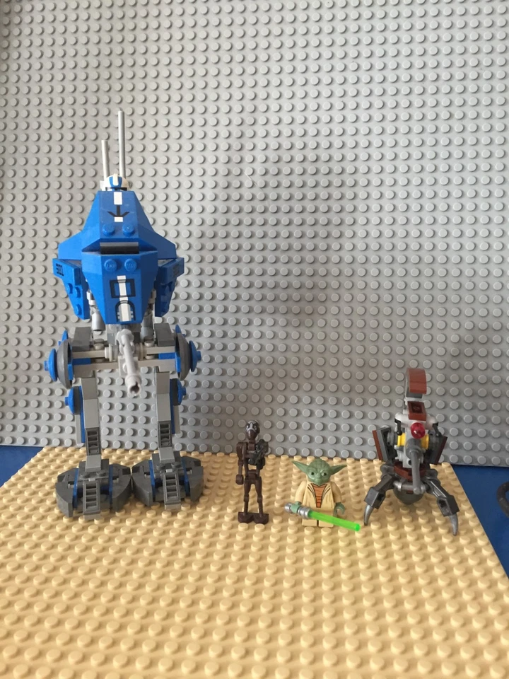 LEGO STAR WARS - 75002 - AT RT  - Photo 1/2