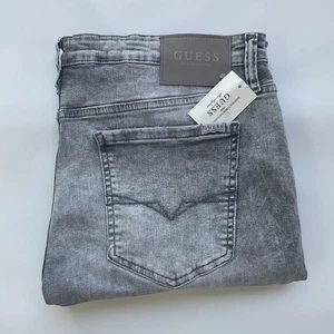 Guess Men’s Skinny Jeans Destroyed In Gray Super Stretch Comfort Size 38X30 - Picture 1 of 11