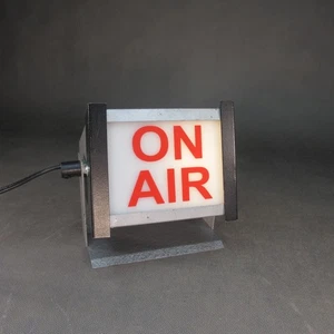 ON AIR Industrie Design Tischlampe 1964 Wandlampe Antik Metall Studiolampe - Bild 1 von 13