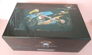 Minichamps® 1:12 Valentino Rossi 122960046 Aprilia 125 cc confezione originale - Foto 1 di 2