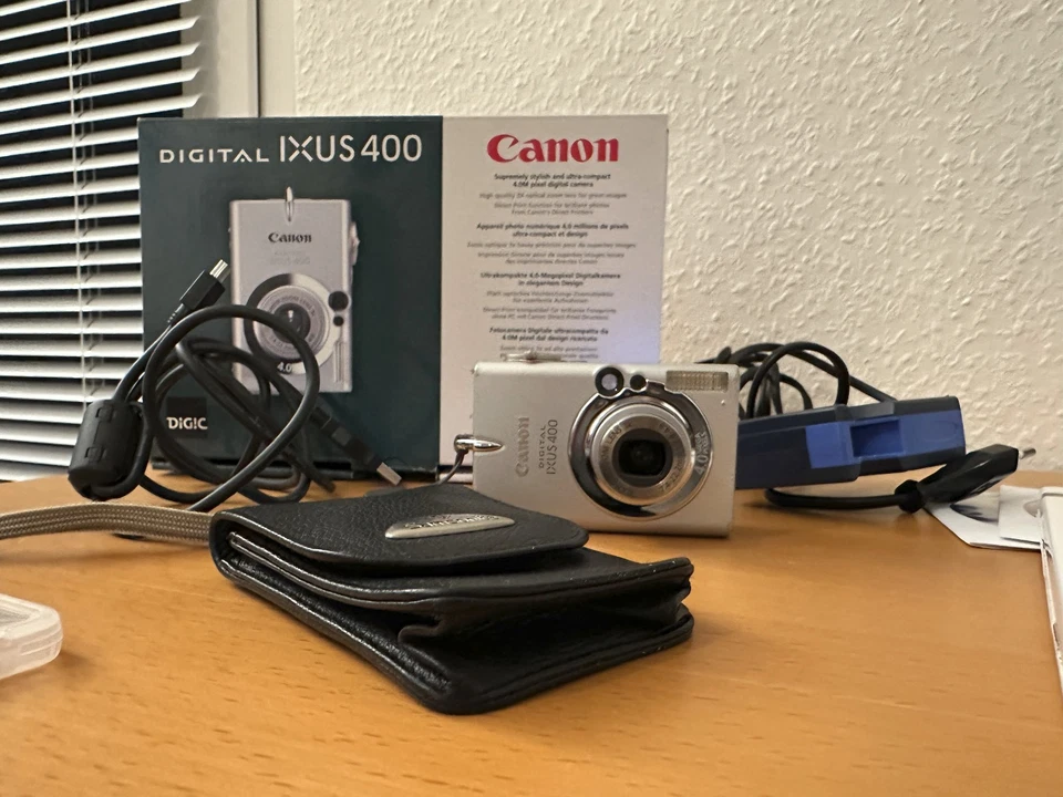 Canon IXUS 400 Digitalkamera - Bild 1 von 4
