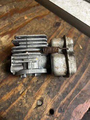 OEM Weed Eater GHT220 Hedge Trimmer Cylinder & Muffler Free Shipping - Image 1 of 4