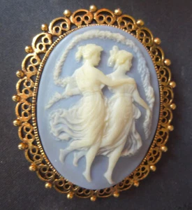 Vintage Dancing Goddess Blue Cameo Large Brooch Pin Rare - Picture 1 of 7
