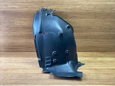 2016-2023 BMW F90 M5 dianteiro esquerdo traseiro forro protetor contra respingos fabricante de equipamento original - Imagem 1 de 4