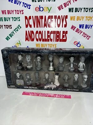 15 Sideshow Collectibles Universal Monsters Little Big Heads Silver Screen Set - image 1 of 4