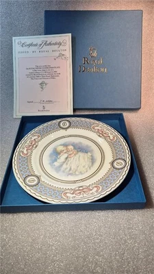 Royal Doulton Royal  Birth Celebration plate Prince Harry Henry  1984 Boxed - Image 1 of 3