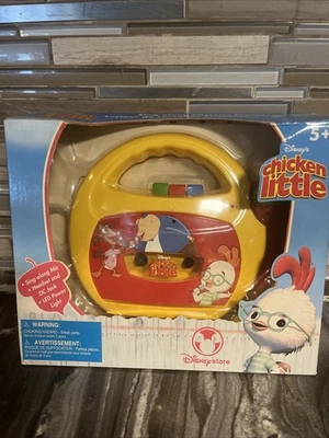 Disney CHICKEN LITTLE Sing-Along Micrófono Cinta Reproductor de Cassette Nuevo con Caja Sellada Raro Foto 1 de 3