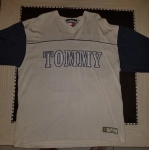Camiseta deportiva vintage de Tommy Hilfger deletreada gráfica rara talla XL para hombre 88 de colección - Imagen 1 de 7