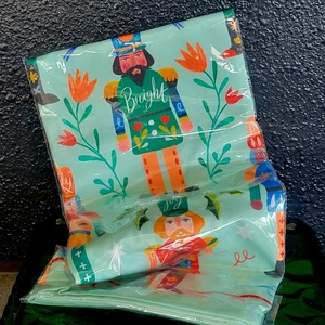 Neu Anthropologie NUSSKNACKER Mint Geschirrtuch bestickt Weihnachten Urlaub - Bild 1 von 10