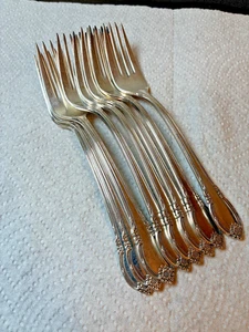 International Silver, Remembrance 1847 Rogers, tenedor de postre plateado, 8 tenedores - Imagen 1 de 11