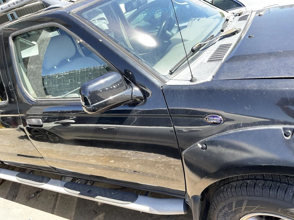 Passenger Front Door Electric Fits 01-04 FRONTIER 4801142 - Image 1 of 1