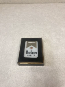 Marlboro Lights Lighter - Picture 1 of 16