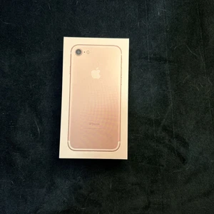 Apple iPhone 7 Box Only Gold 32GB OEM Packaging + Apple Stickers No Phone - Photo 1 sur 4
