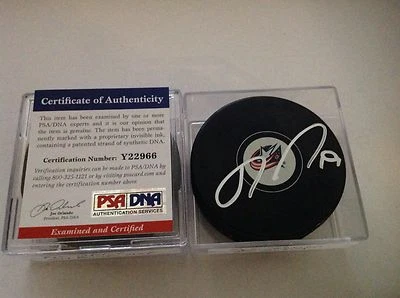 Disco de hockey firmado por Ryan Johansen Columbus Blue Jackets PSA ADN certificado de autenticidad autografiado e Foto 1 de 3
