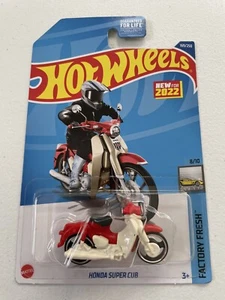 Hotwheels Honda Super Cab Motorcycle. New For 2022. 8/10 Red / White Edition - Picture 1 of 3