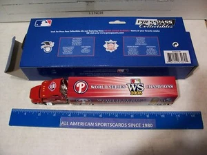 Remolque tractor campeón de la serie mundial Philadelphia Phillies 2008 escala 1/80 - Imagen 1 de 5