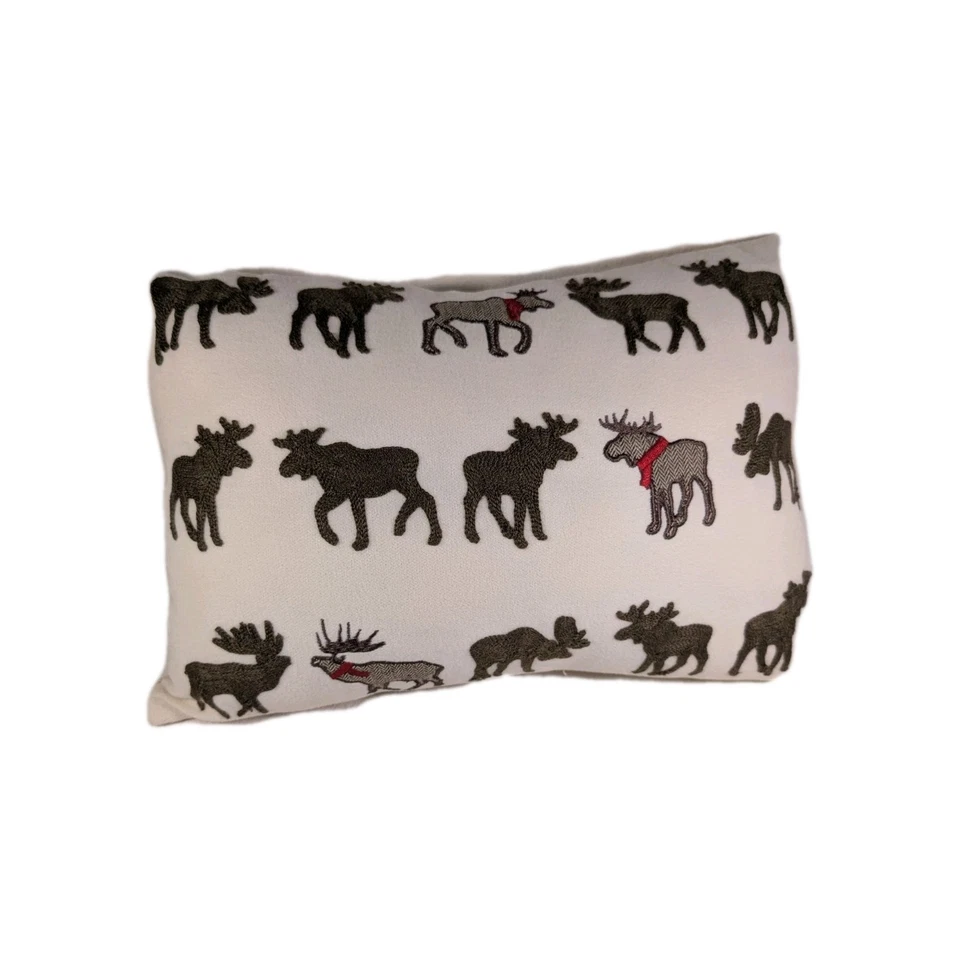 Праздничный лось плед подушка текстурированный, домик, Рождество - Изображение 1 из 4