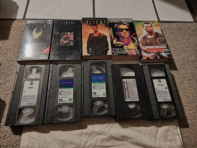 Vintage OOP VHS ALIEN, ALIENS , ALIENS 3, PREDATOR, TERMINATOR  RARE LOW Price  - Image 1 of 4