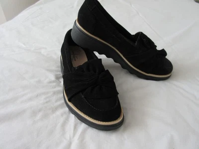 CLARKS ULTIMATE COMFORT COLLECTION SHARON DASHER BLACK SUEDE LOAFERS 4D - Image 1 of 4