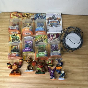 Skylanders Giants Wii Portal of Power Huge Lot Game Figures Sealed Used UNTESTED - Picture 1 of 13