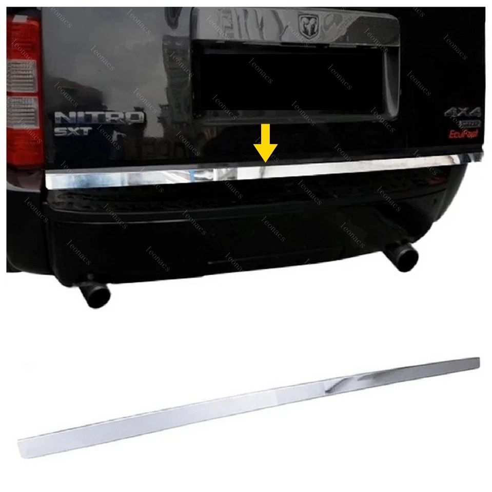 Portón trasero cromado borde inferior acero en acero para Dodge Nitro 2006-up Foto 1 de 4