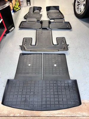 Ford Explorer Floor Mats - Image 1 of 3