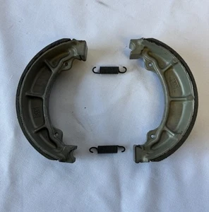SYM Wolf 150 Rear Brake Shoe Assy, New 4312A-B4A-000 - Bild 1 von 4