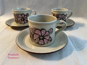 3 VINTAGE KILN CRAFT PINK FESTIVAL CUPS & SAUCERS - GREAT CONDITION - Picture 1 of 6