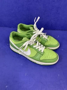 Nike Dunk Low 'Chlorophyll Green Size 9 US men’s Sneakers Preowned DJ6188-300 - Picture 1 of 8